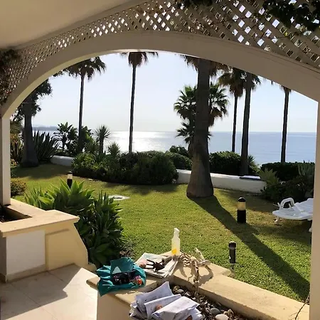 Gorgeous Beachfront With Stunning Sea Views & Garden * Estepona