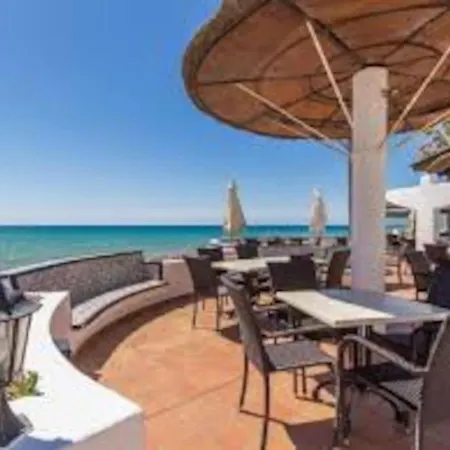 Gorgeous Beachfront With Stunning Sea Views & Garden * Estepona